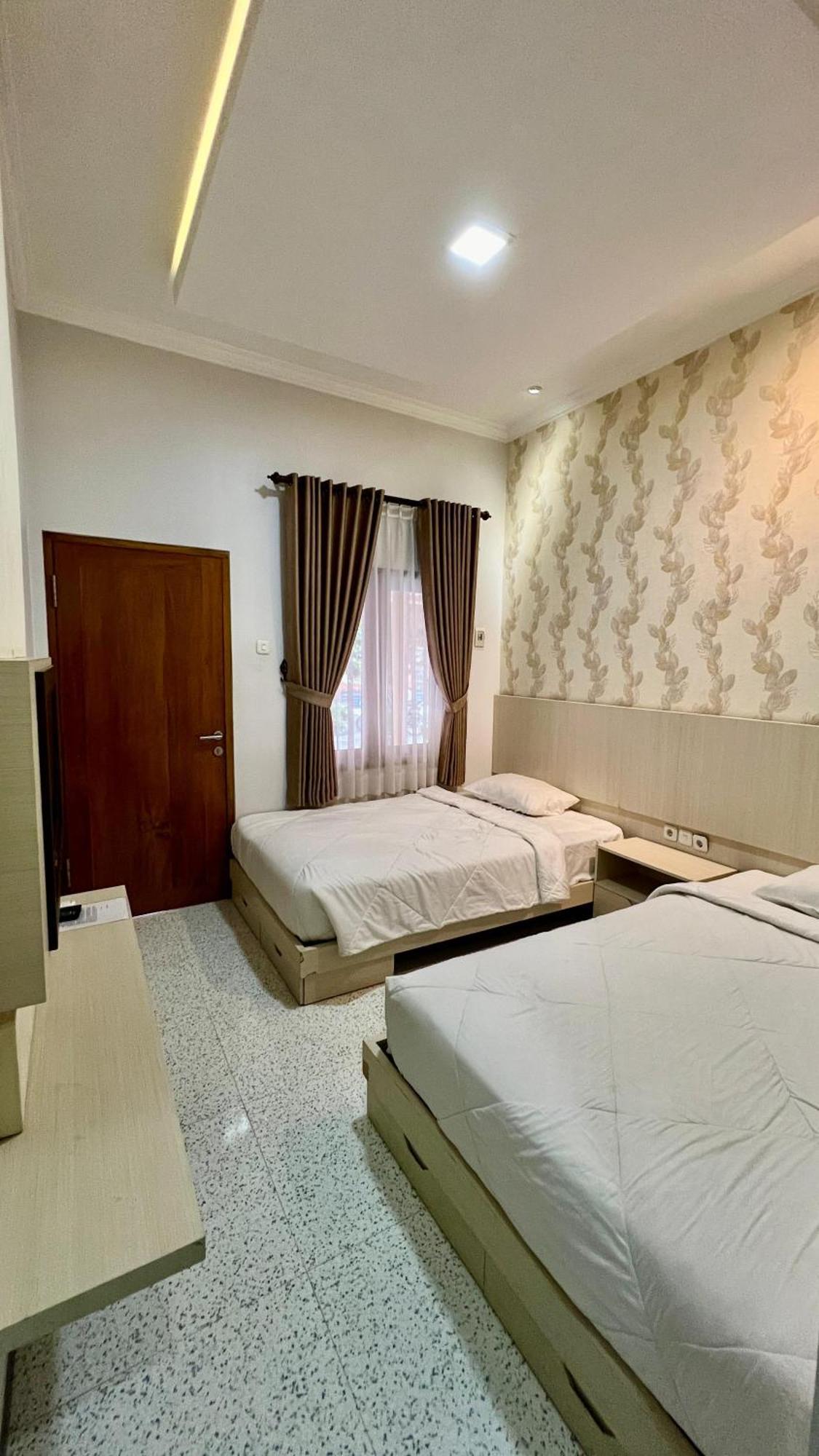 Oku Guest House Giri  Esterno foto