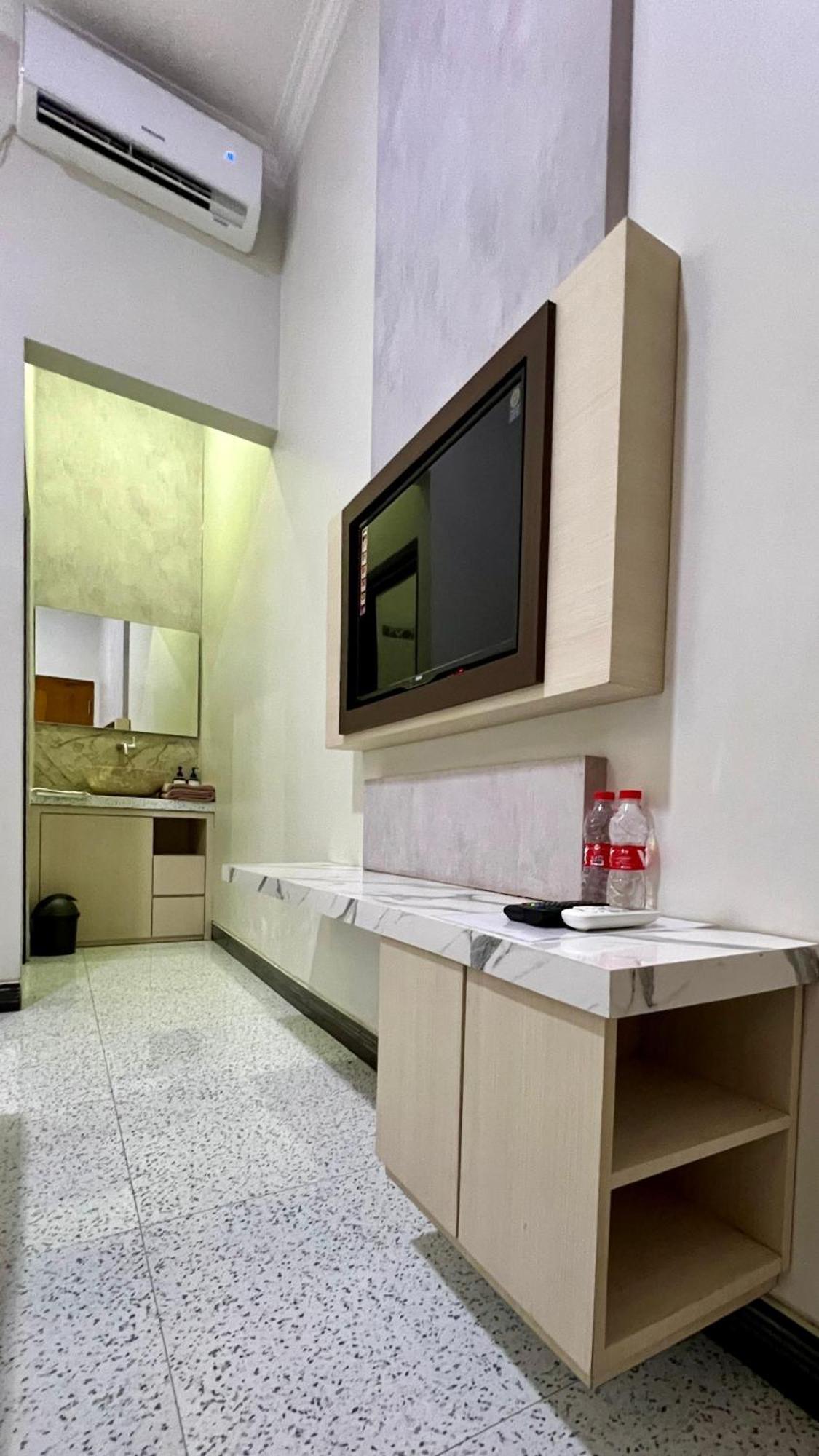 Oku Guest House Giri  Esterno foto